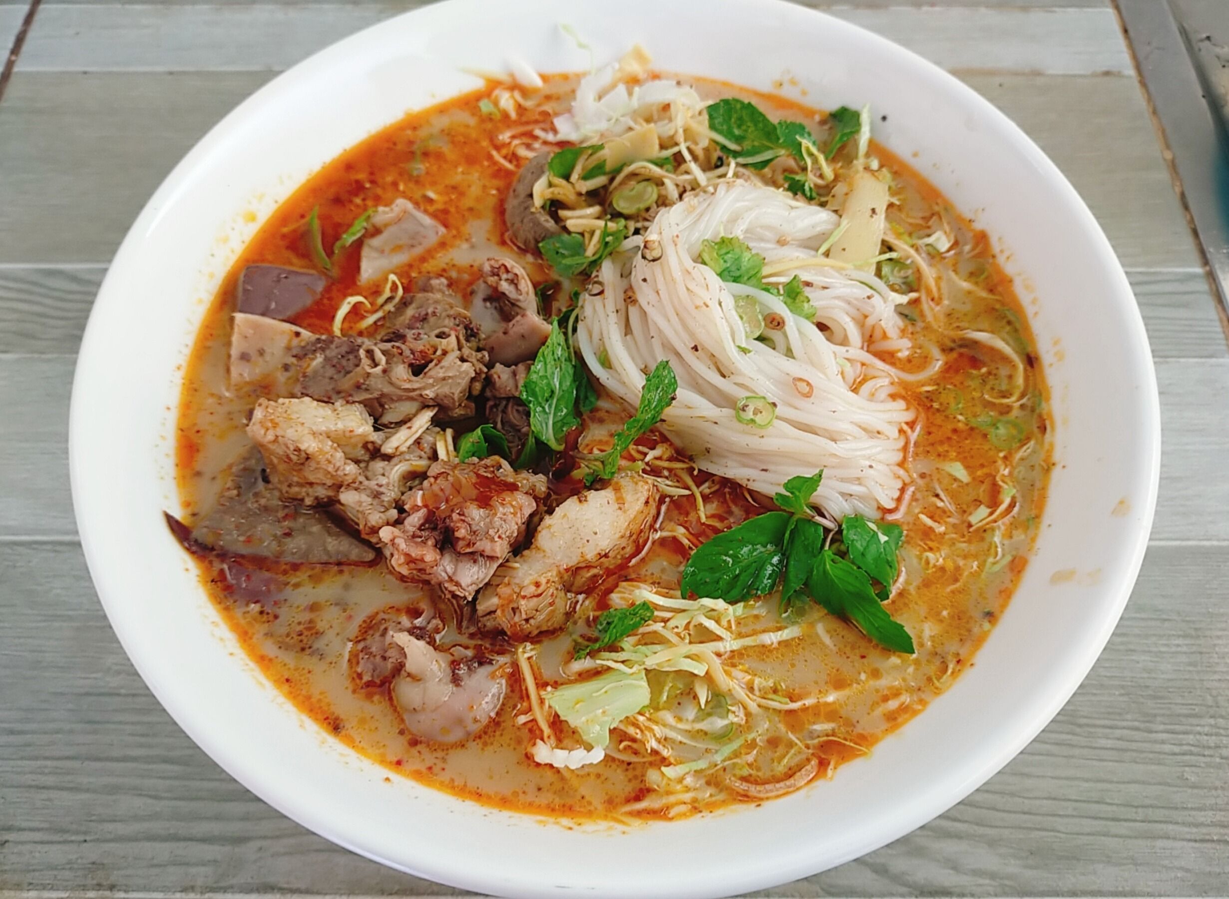 ເຂົ້າປຸ້ນ